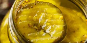 Маринованные огурцы с корицей и тмином