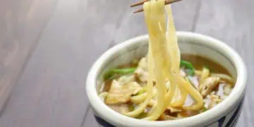 Суп с лапшой Удон