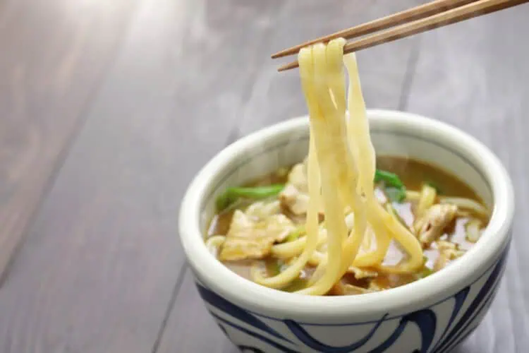 Суп с лапшой Удон